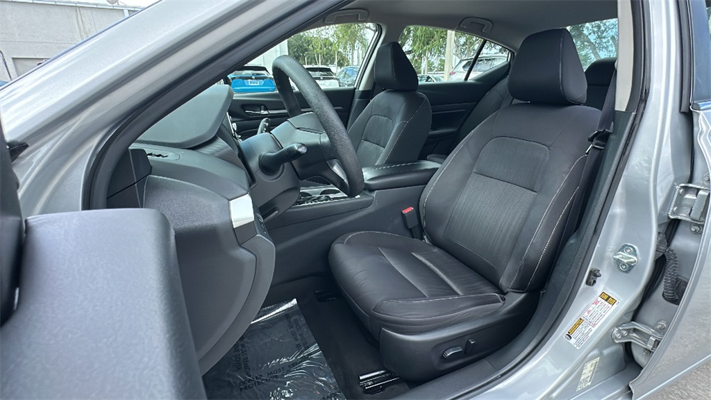 2022 Nissan Altima 2.5 SV photo 28