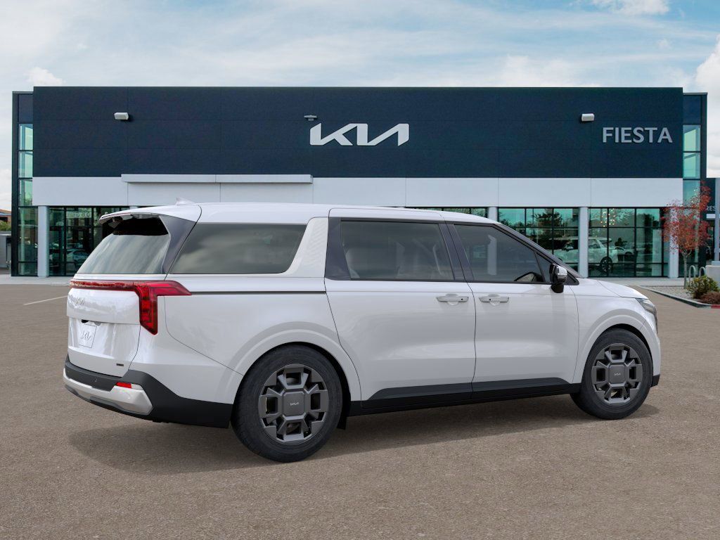 2026 Kia Carnival EX photo 4