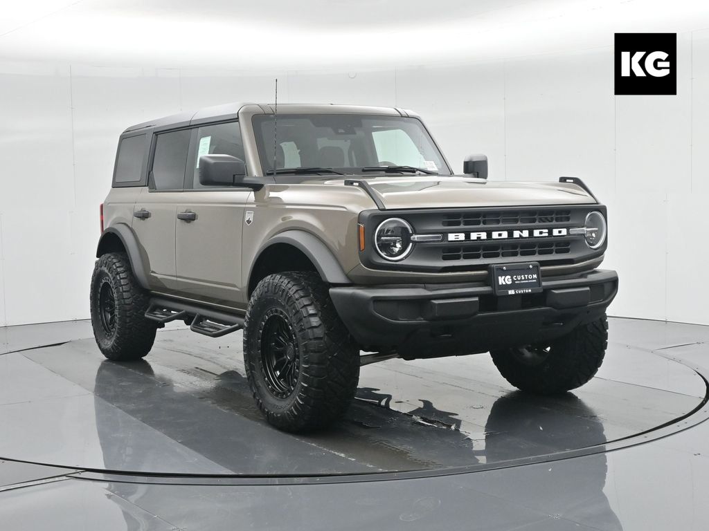 2025 Ford Bronco 4-Door Big Bend's photo