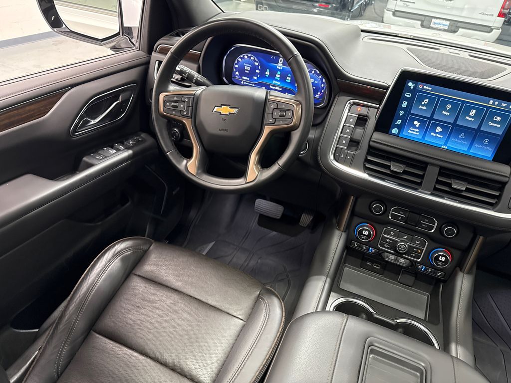 2024 Chevrolet Suburban High Country photo 25