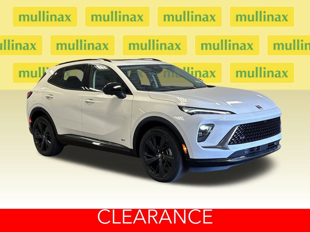 2025 Buick Envision Sport Touring's photo