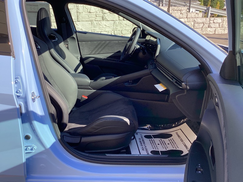2025 Hyundai Elantra N Base photo 18