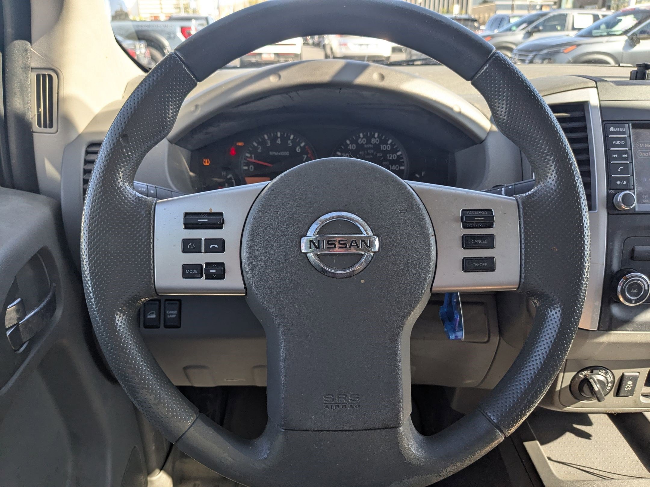 2019 Nissan Frontier SV photo 14