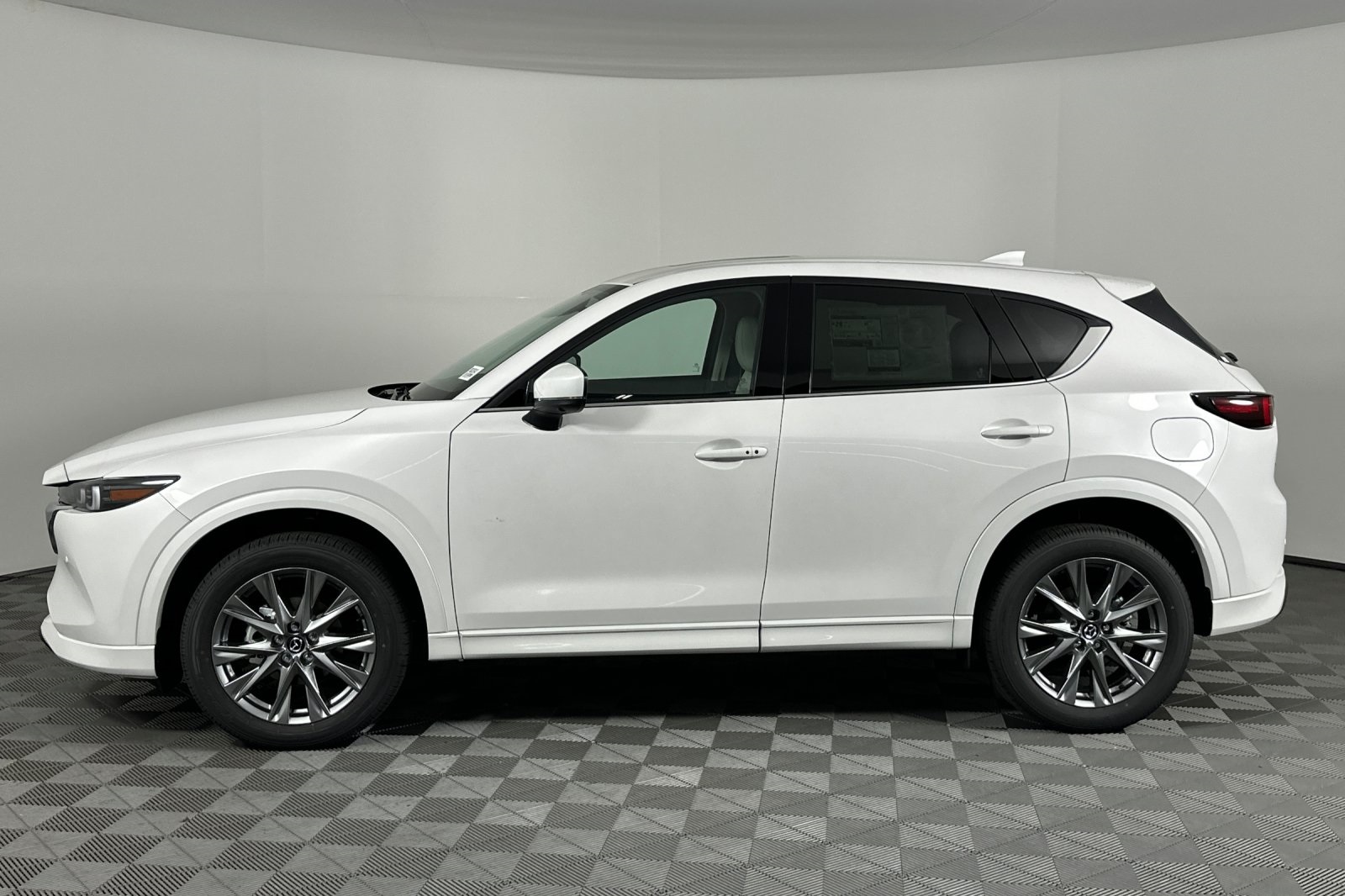 2025 Mazda CX-5 2.5 Premium Plus photo 4
