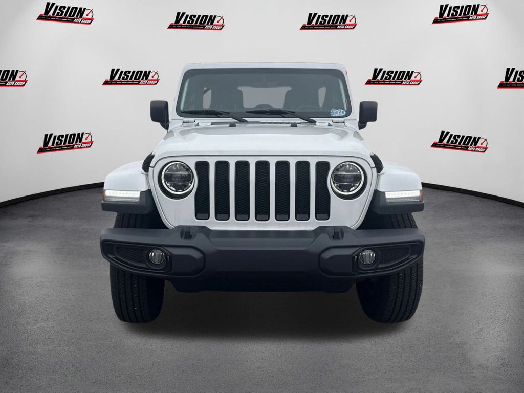 2020 Jeep Wrangler Unlimited Sahara photo 2