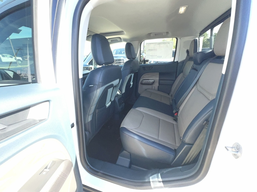 2025 Ford Maverick Lariat photo 4