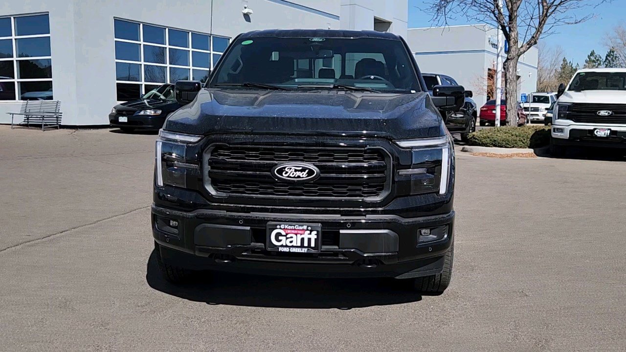 2025 Ford F-150 Lariat photo 4