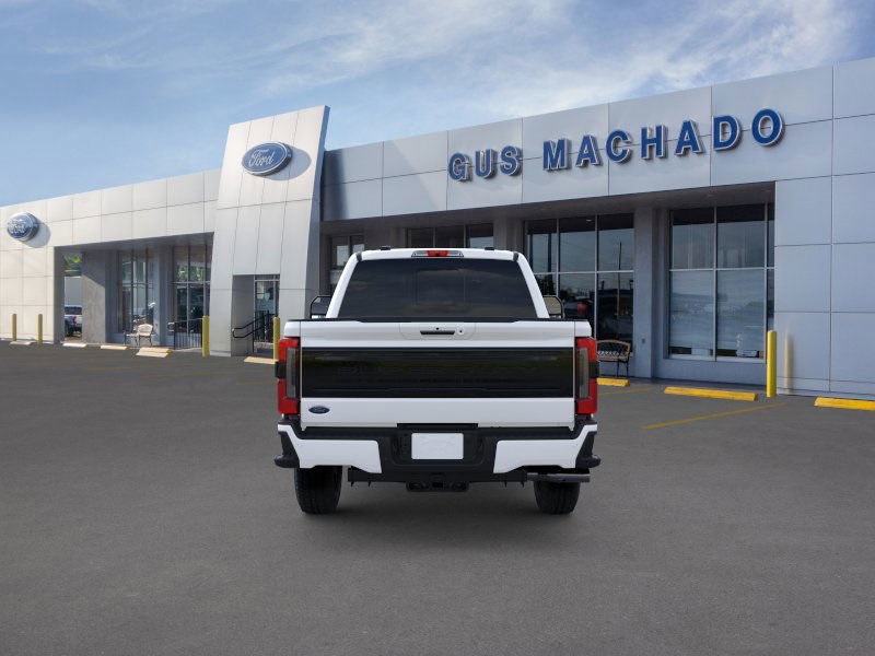 2025 Ford F-350 Platinum photo 4