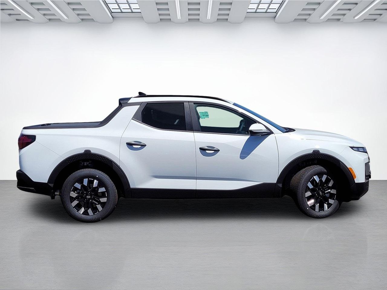 2025 Hyundai Santa Cruz SEL Activity photo 3