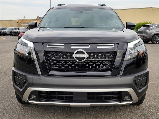 2025 Nissan Pathfinder Rock Creek photo 5