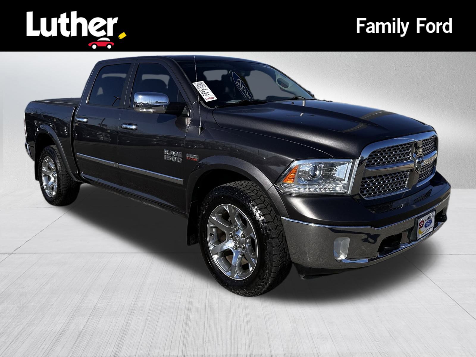 2016 RAM Ram 1500 Pickup Laramie