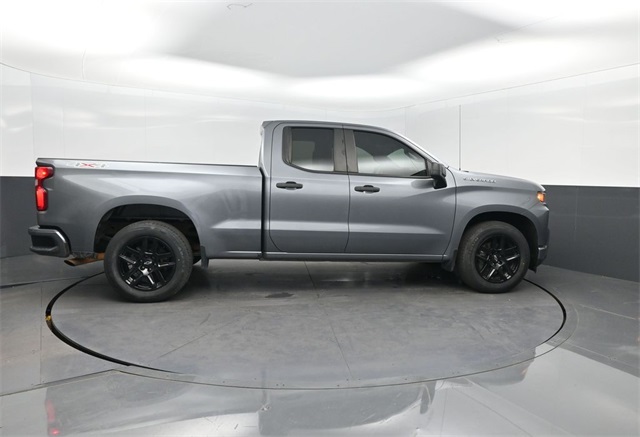 2020 Chevrolet Silverado 1500 Custom photo 26