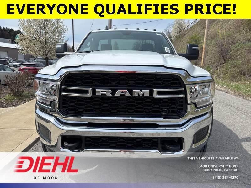 2024 Ram 5500 Tradesman photo 2