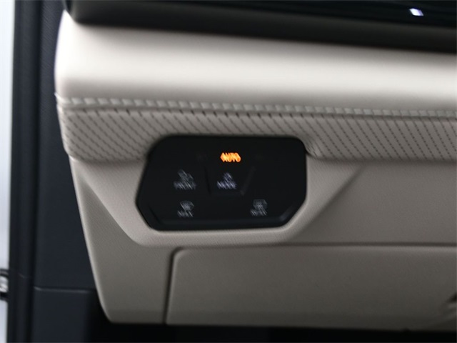 2026 Volkswagen Atlas SE Technology photo 14