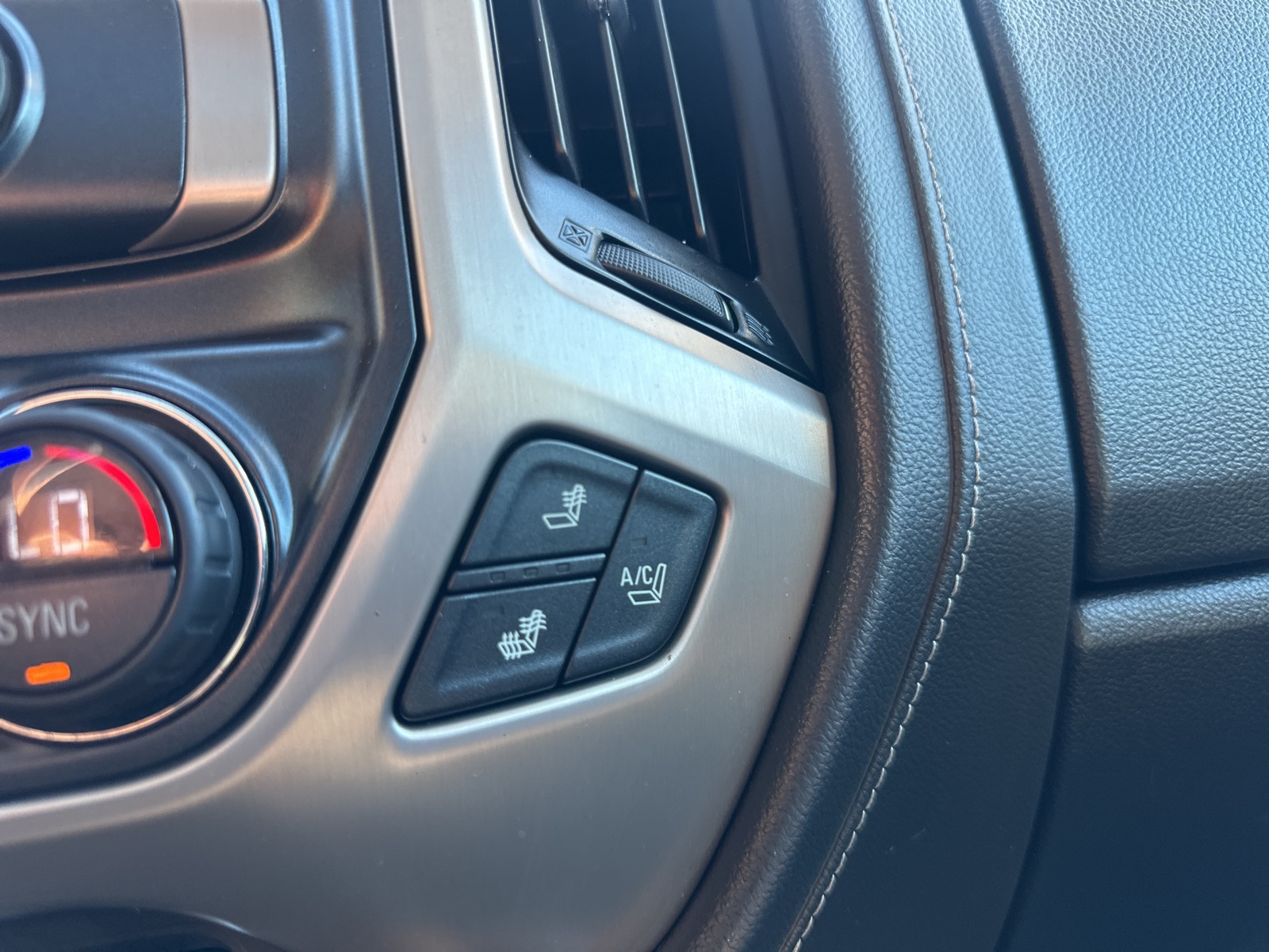 2015 Gmc Sierra 1500 Denali photo 48