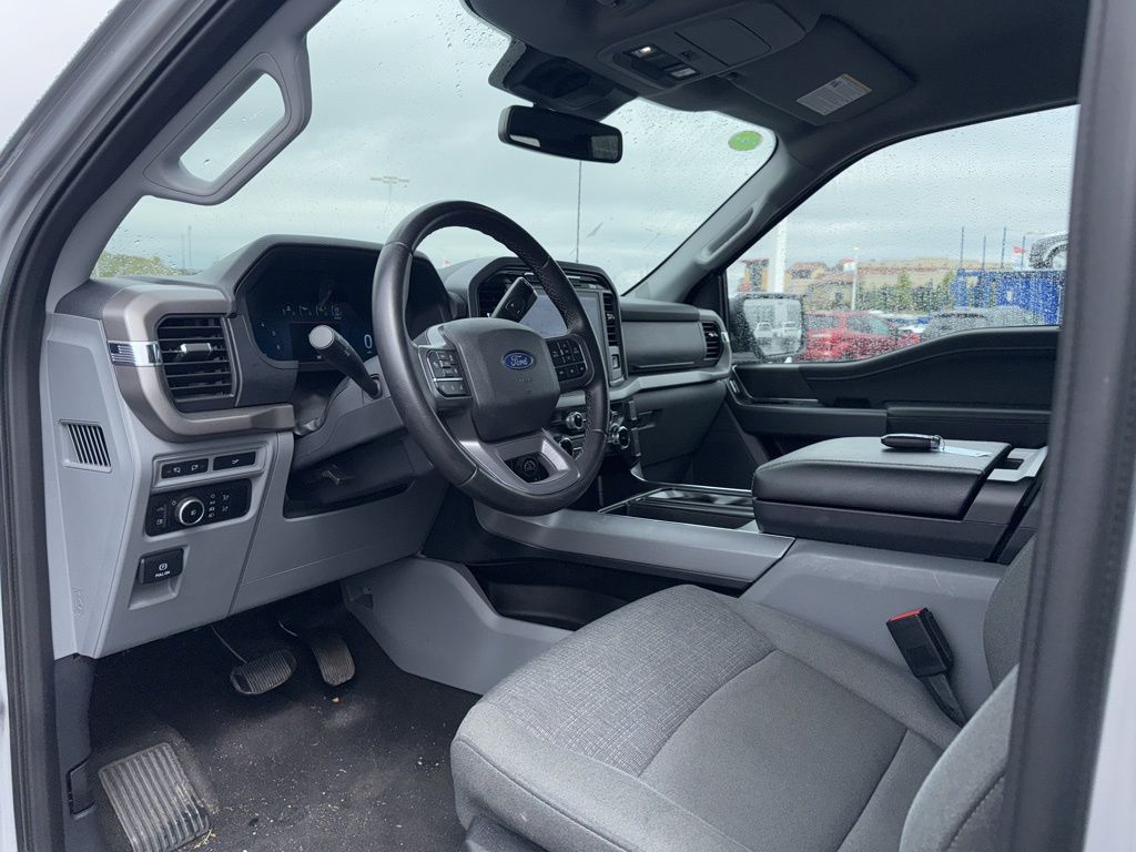 2024 Ford F-150 XLT photo 6