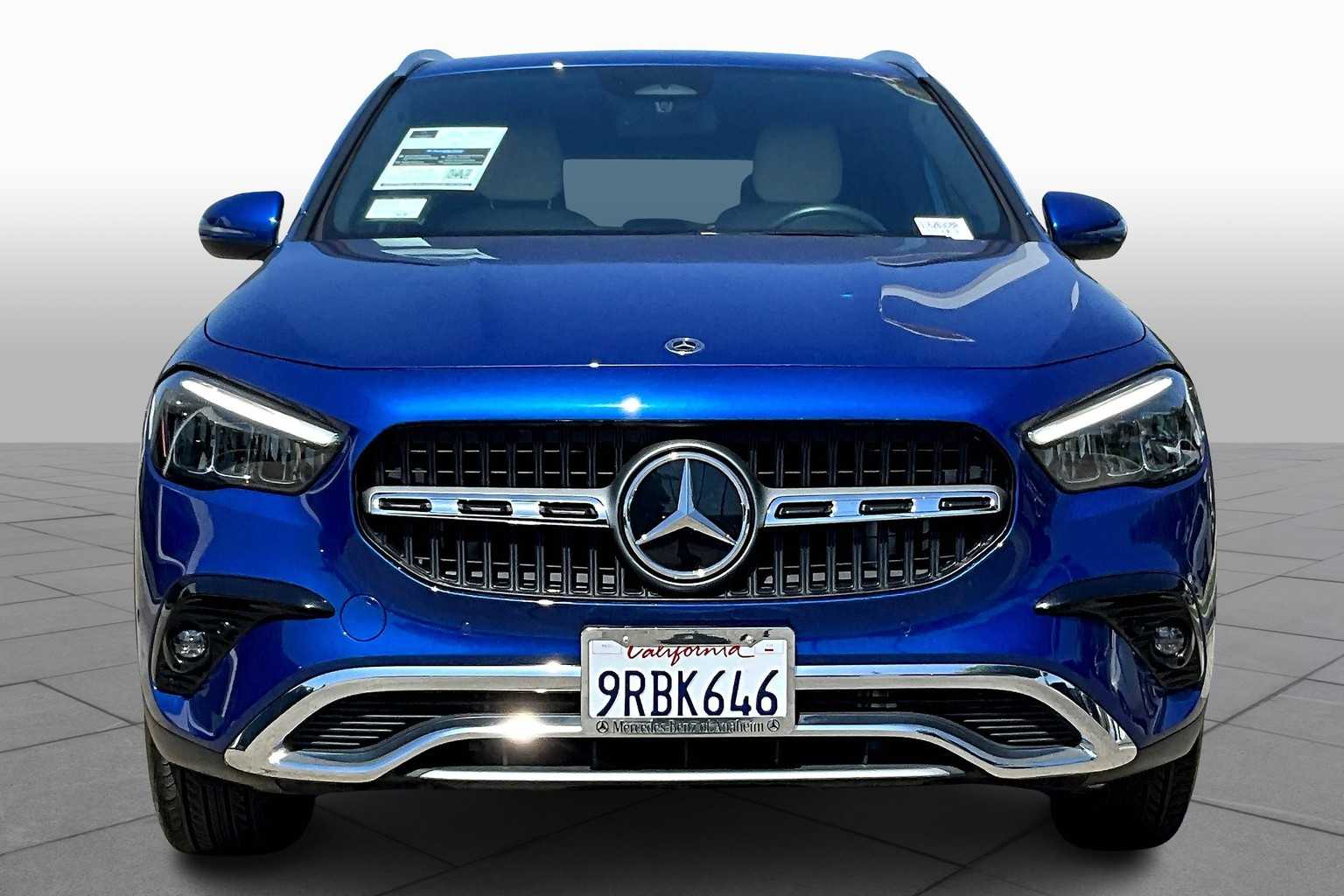2025 Mercedes Benz GLA 250 photo 3