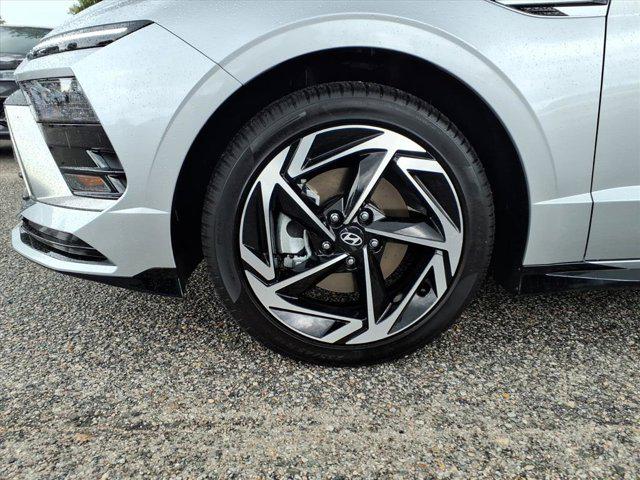 2026 Hyundai Sonata SEL Sport photo 4