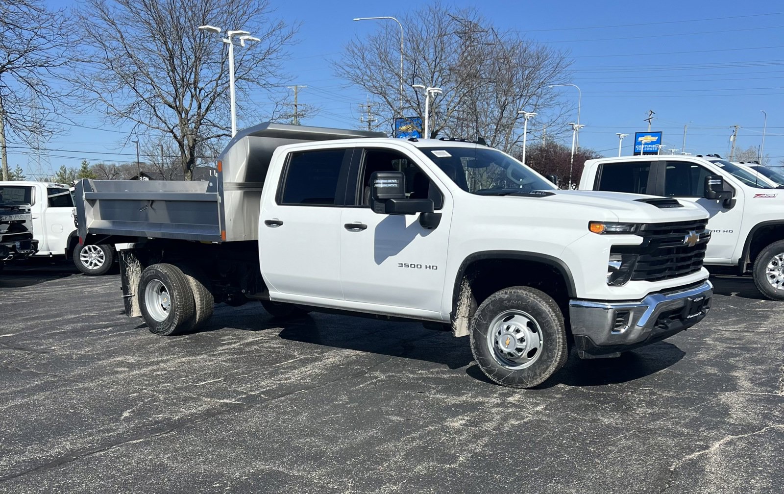 2024 Chevrolet Silverado 3500HD Work Truck photo 2