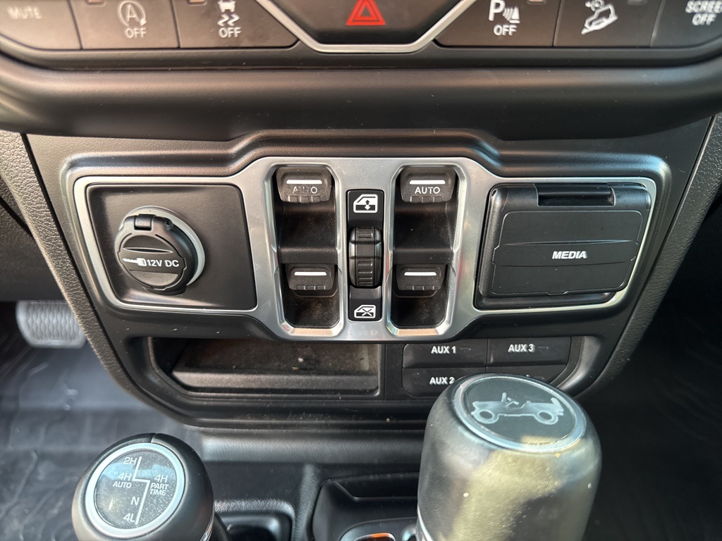2018 Jeep Wrangler Unlimited Moab photo 40