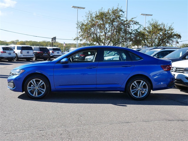 2024 Volkswagen Jetta 1.5T SE photo 4
