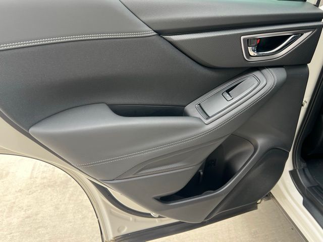 2023 Subaru Forester Premium photo 19
