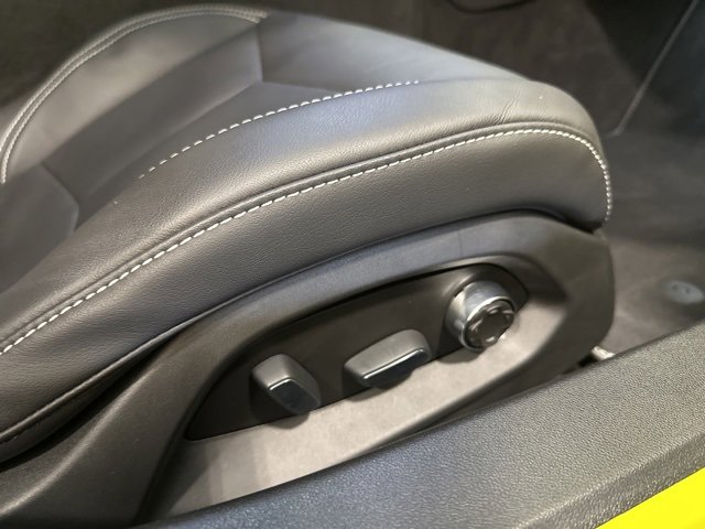 2022 Chevrolet Corvette Stingray 2LT photo 17