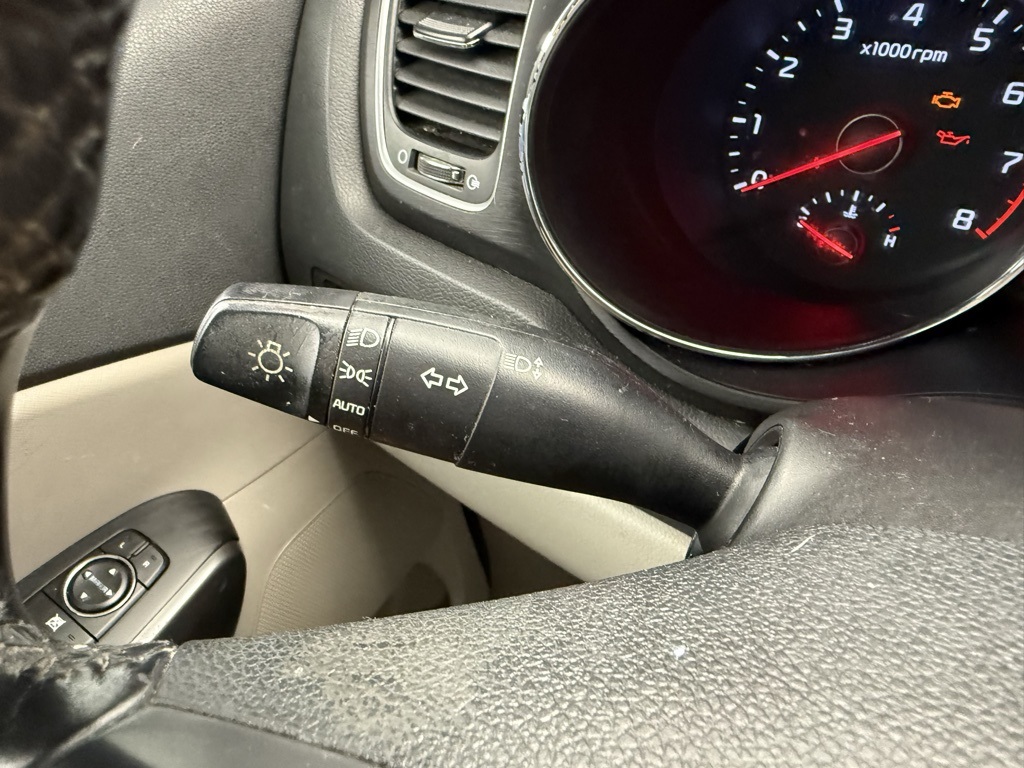 2020 Kia Sedona EX photo 23