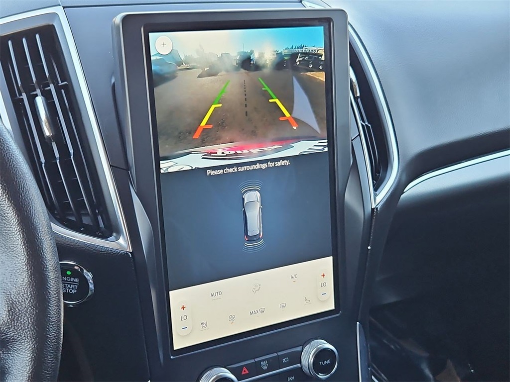 2023 Ford Edge Titanium photo 19