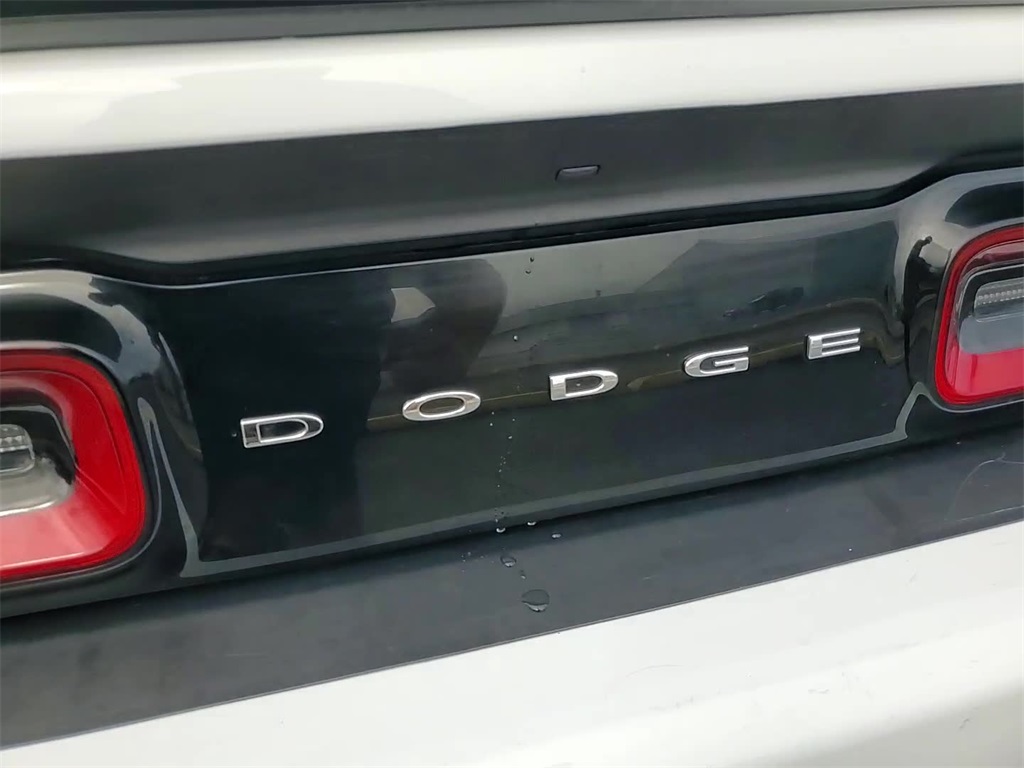 2023 Dodge Challenger SXT photo 14