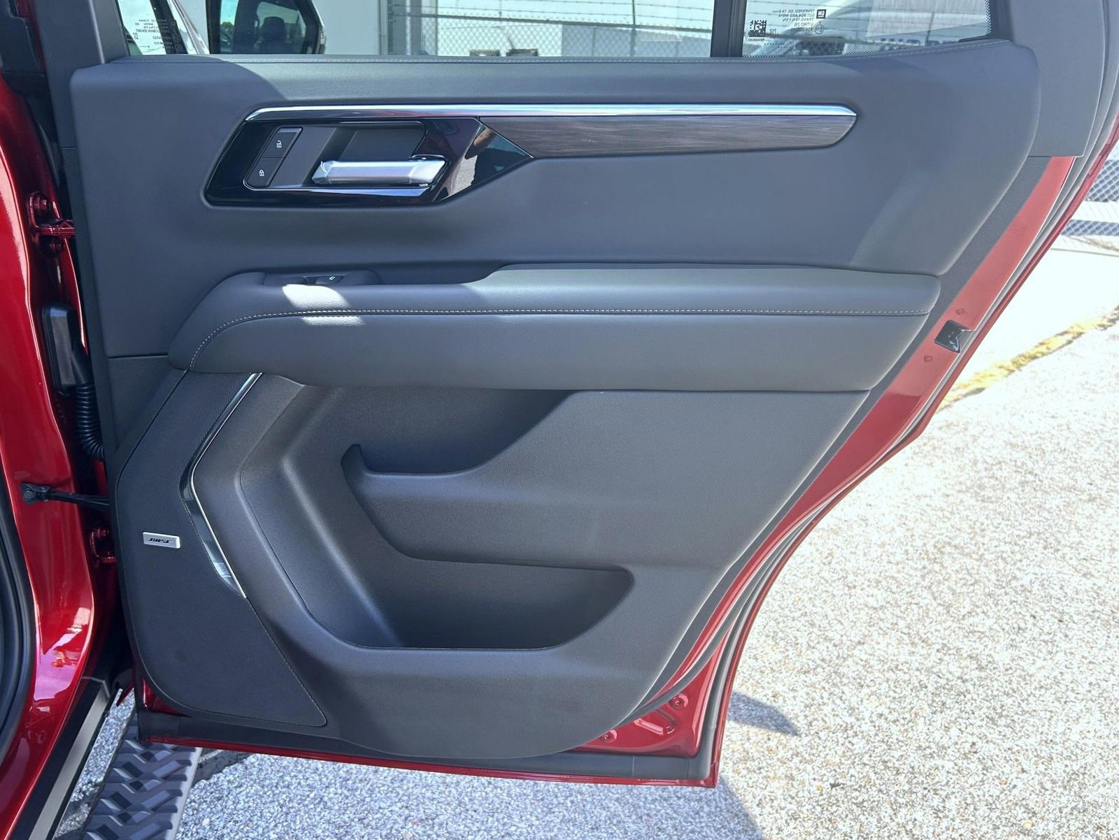 2025 Chevrolet Tahoe Z71 photo 18