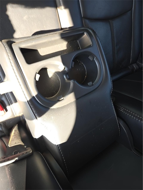2018 Nissan Pathfinder SL photo 28