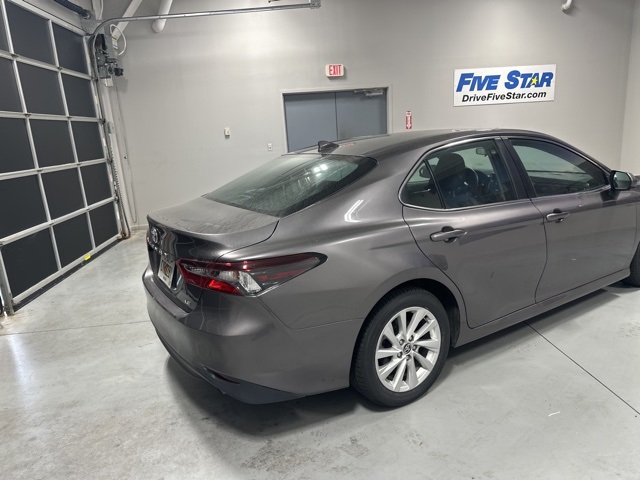 2024 Toyota Camry LE photo 5