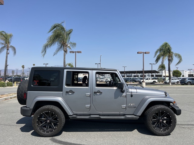 2018 Jeep Wrangler Unlimited Sahara photo 8