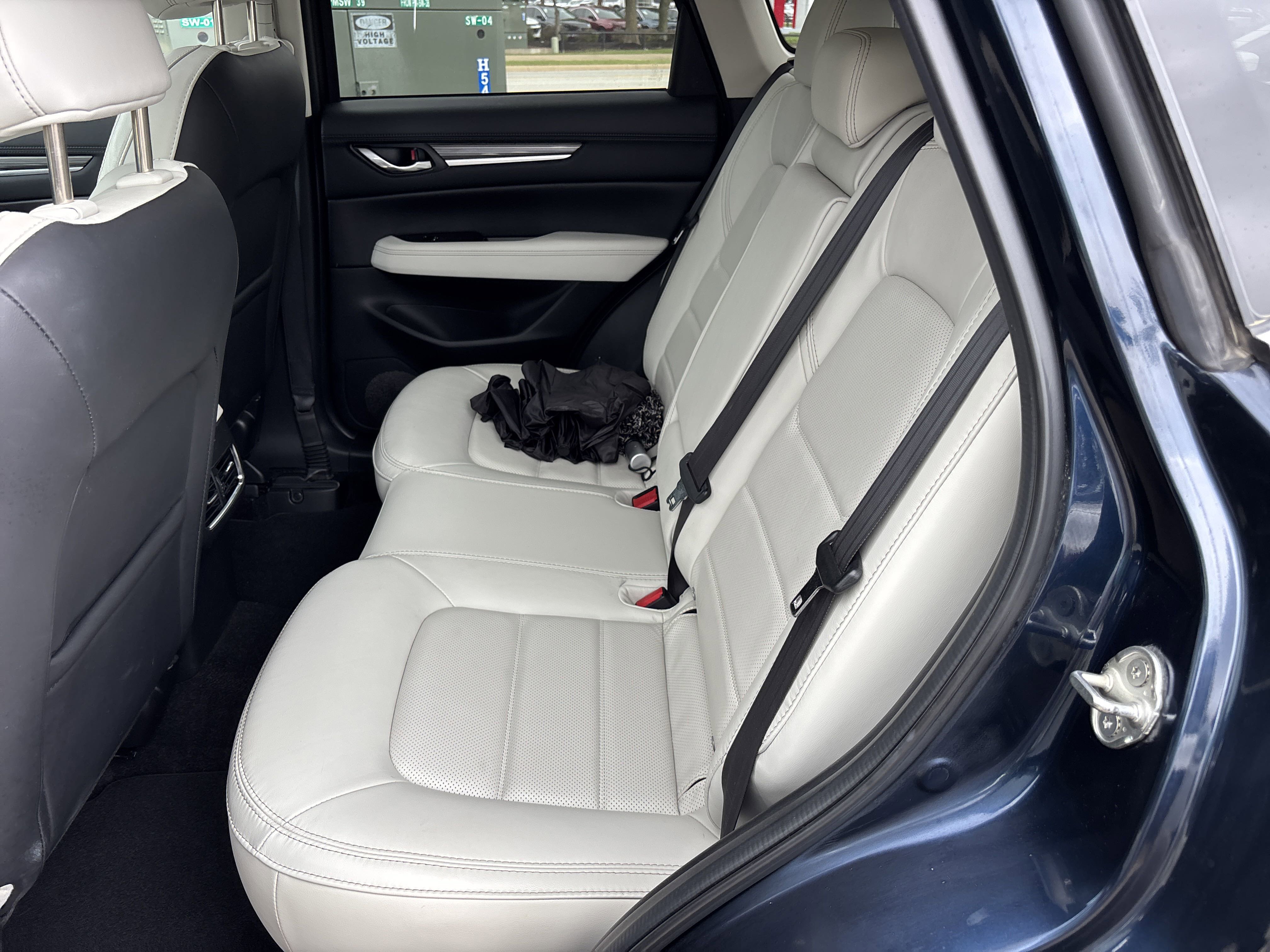 2021 Mazda CX-5 Grand Touring photo 2