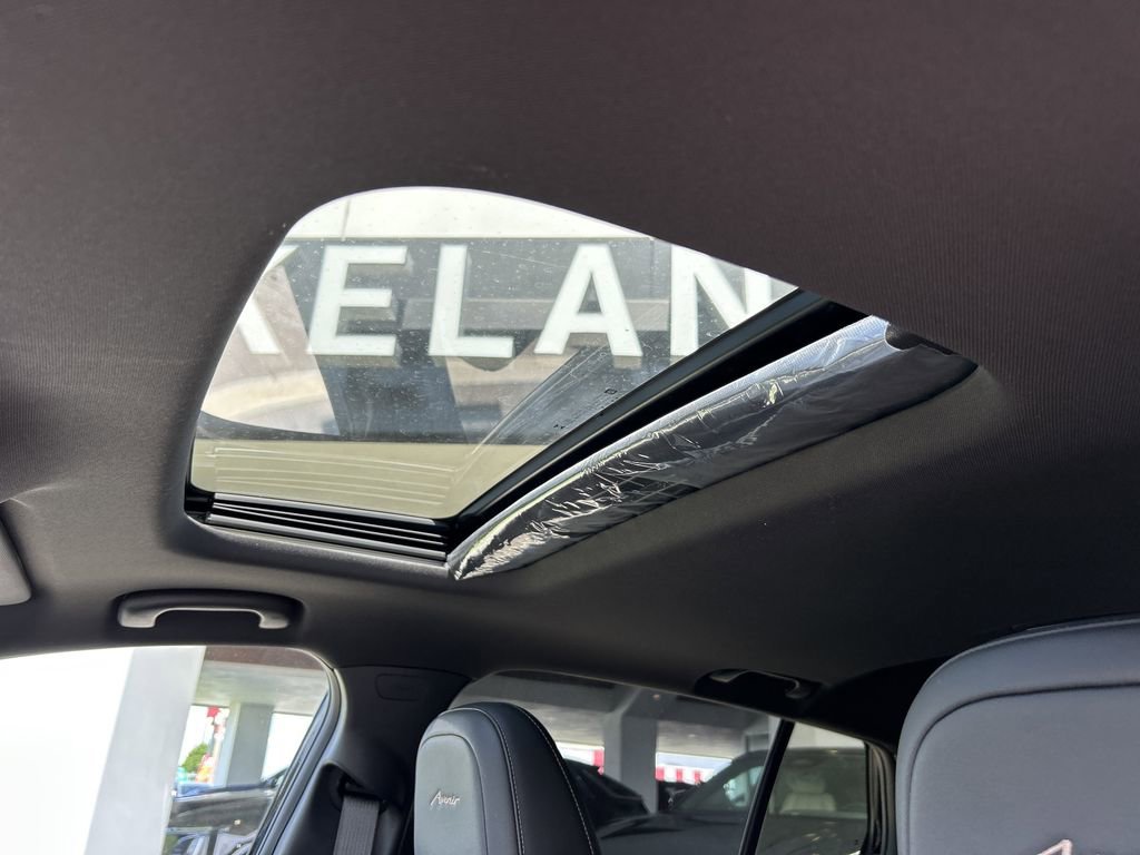 2025 Buick Envista Avenir photo 23