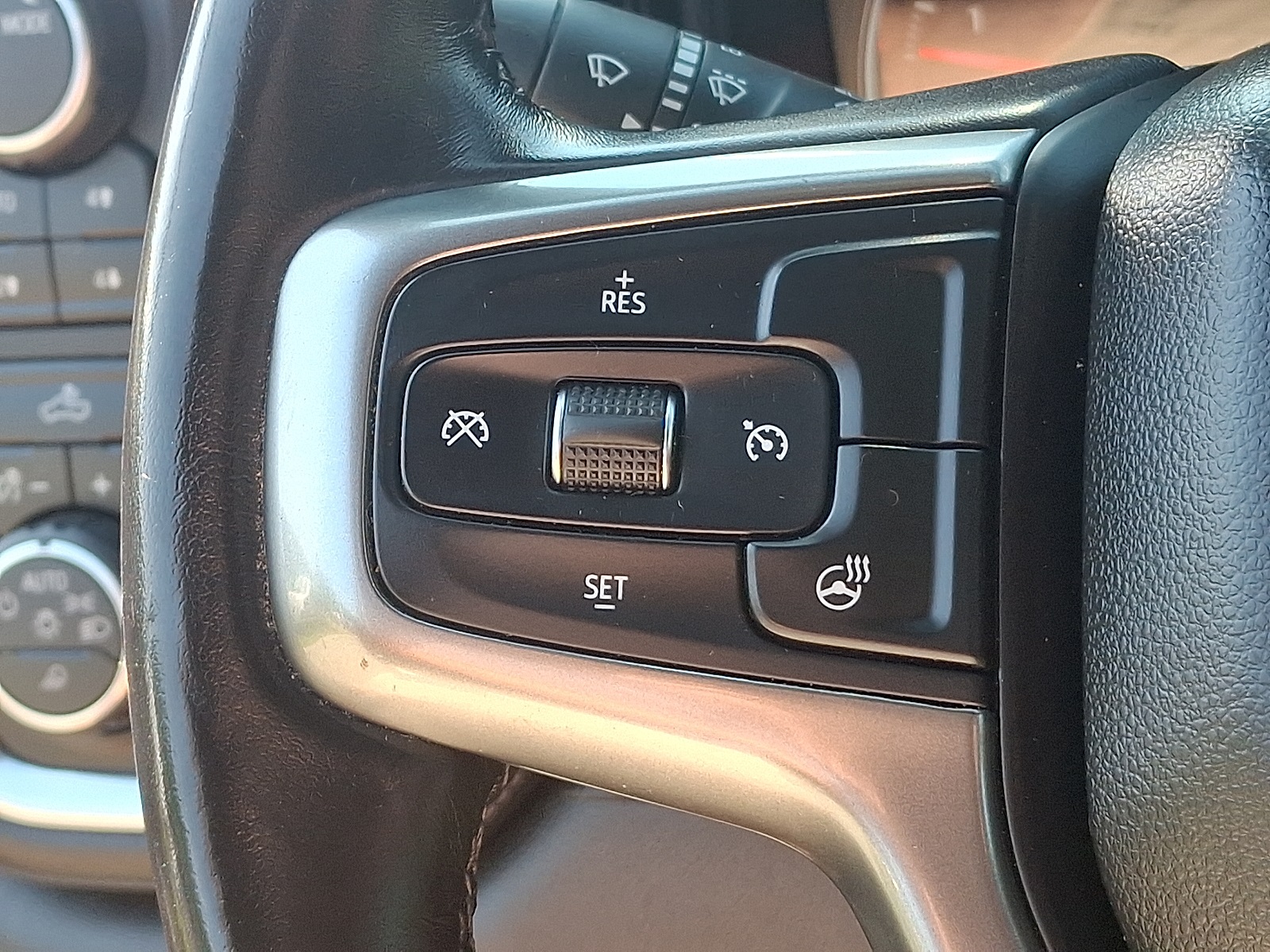 2020 Chevrolet Silverado 1500 LT photo 19