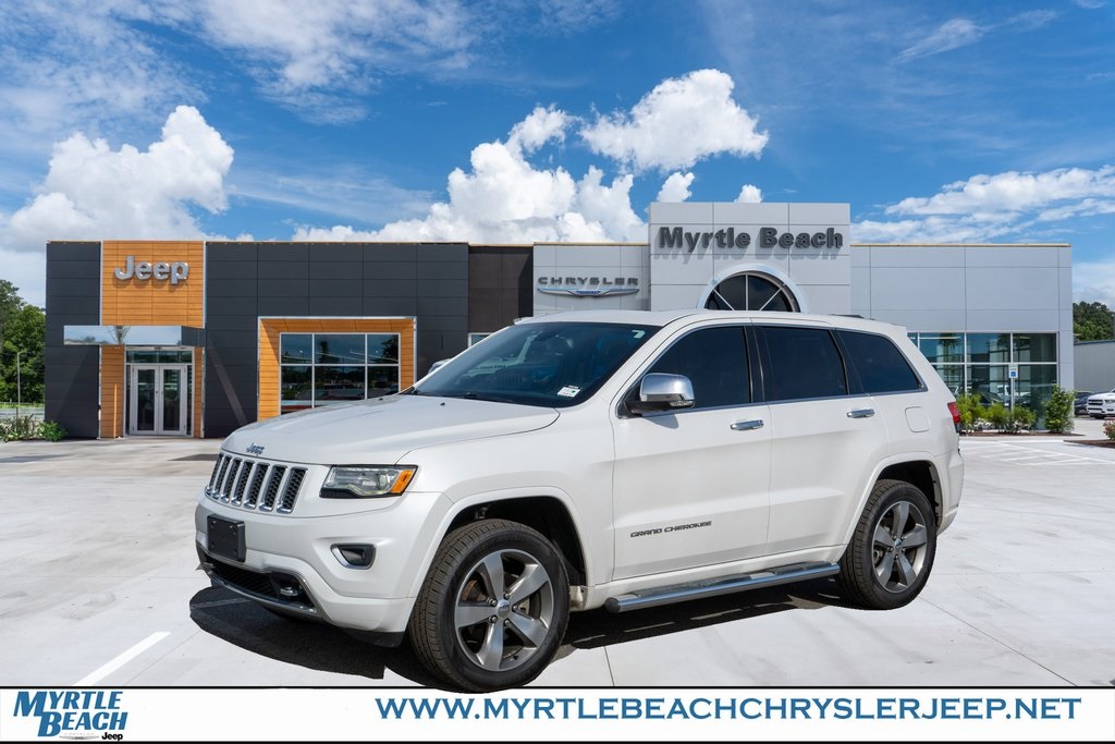 2016 Jeep Grand Cherokee Overland's photo