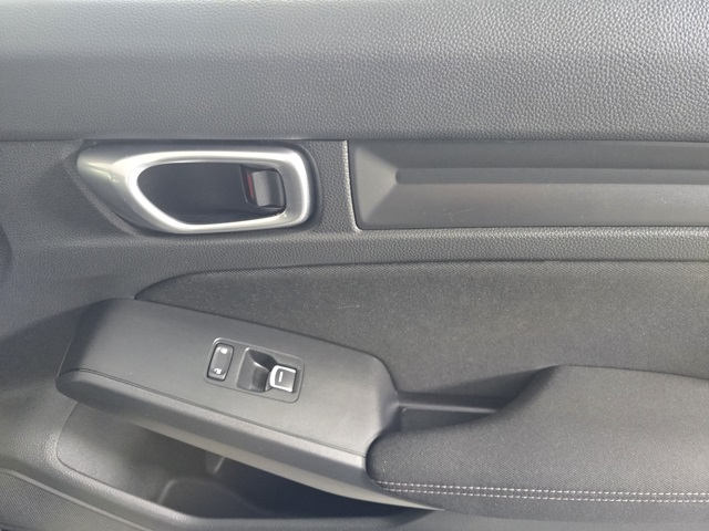 2023 Honda Civic Sport photo 4