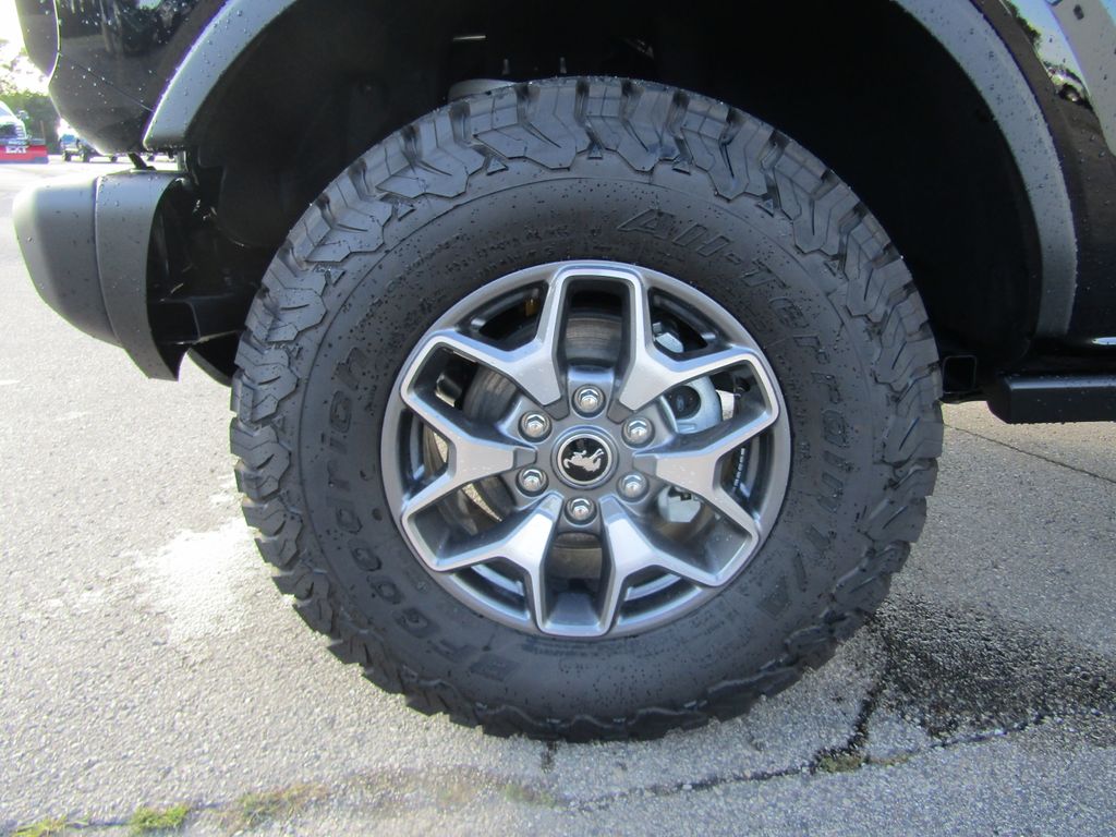 2025 Ford Bronco Badlands photo 7