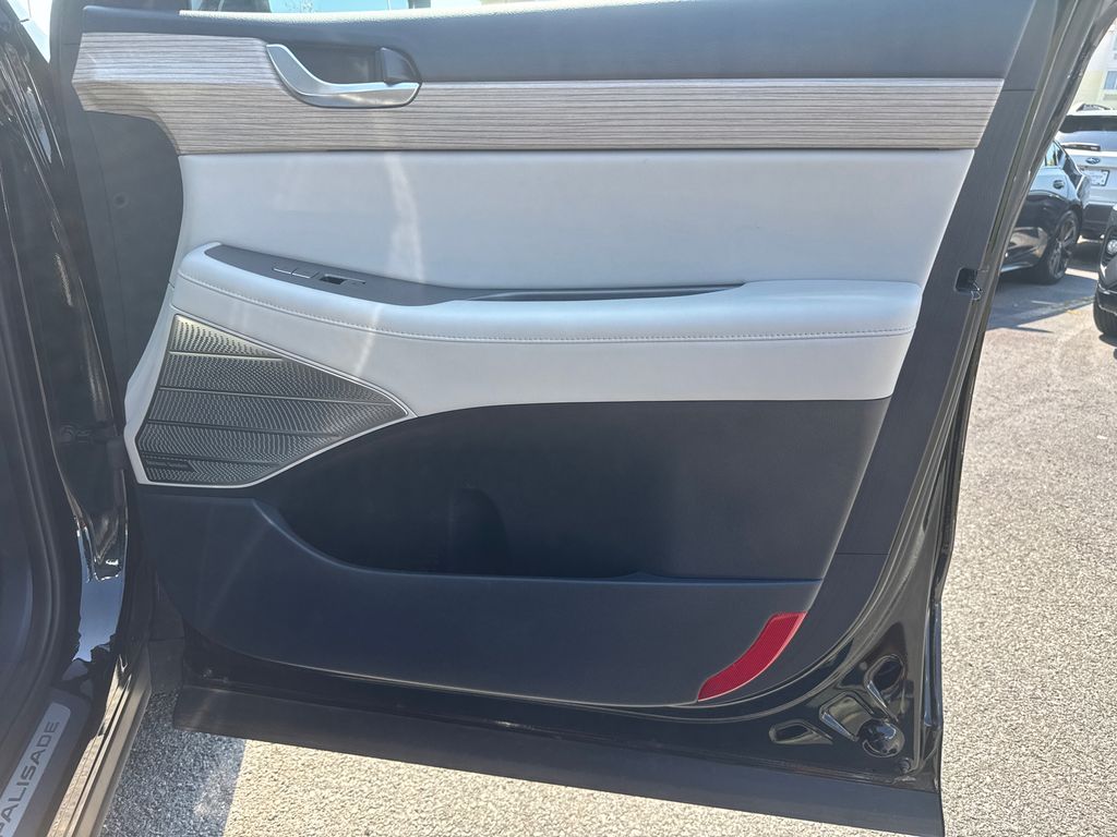 2022 Hyundai Palisade Limited photo 11