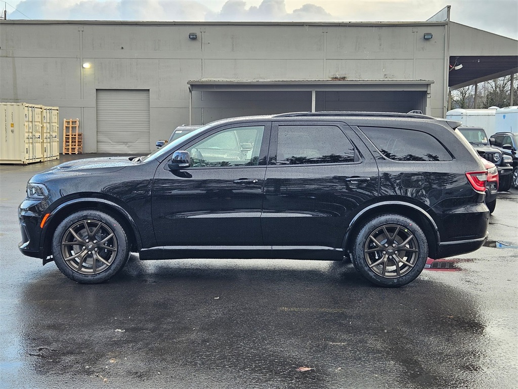 2025 Dodge Durango R/T Plus photo 4