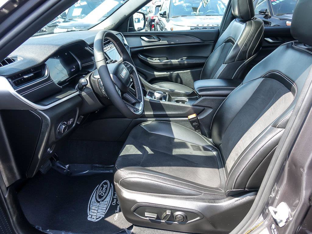 2024 JEEP GRAND CHEROKEE - Image 12