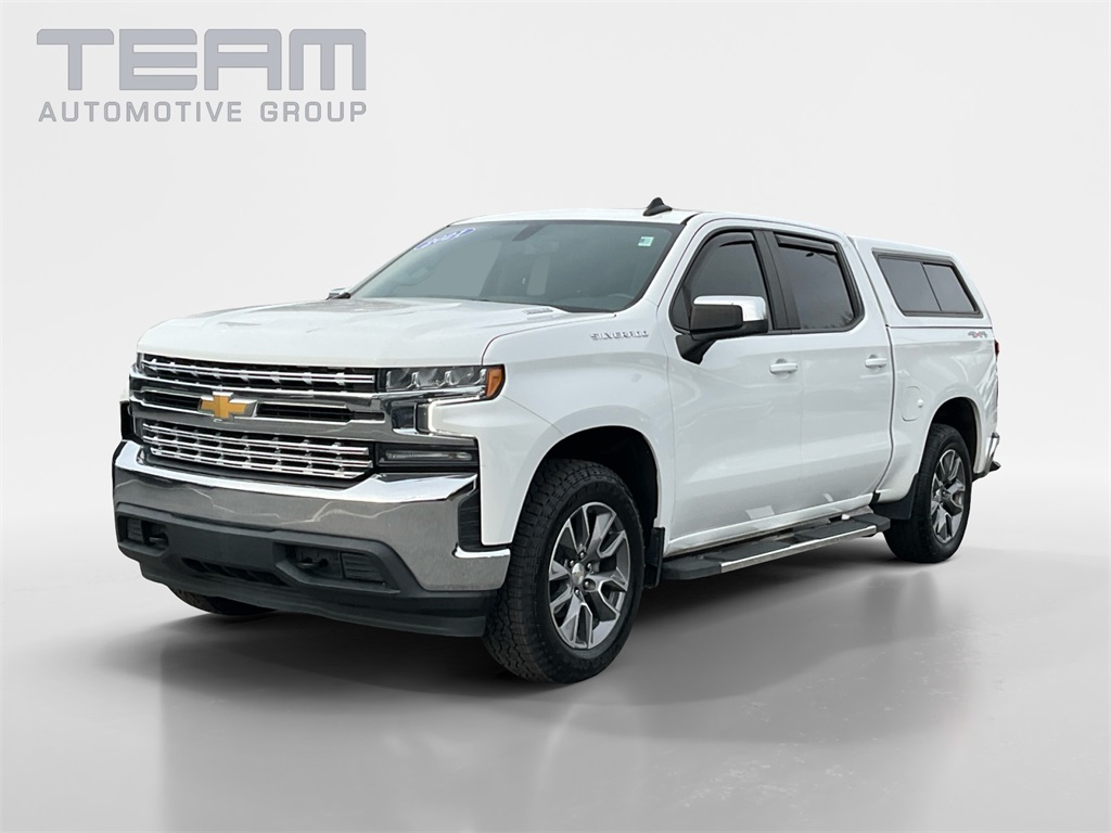 2021 Chevrolet Silverado 1500 LT photo 3