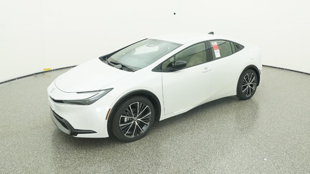 2026 Toyota Prius XLE's photo