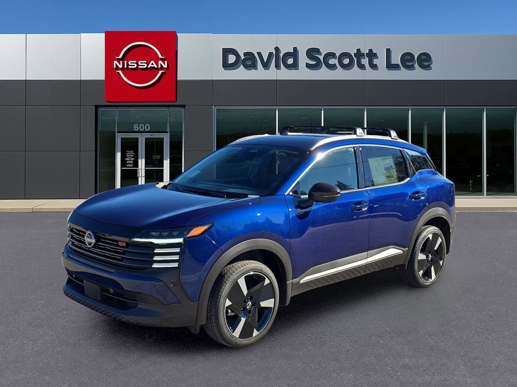 2026 Nissan KICKS SR's photo