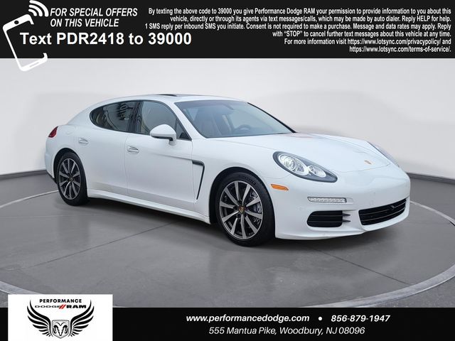 2016 Porsche Panamera Base