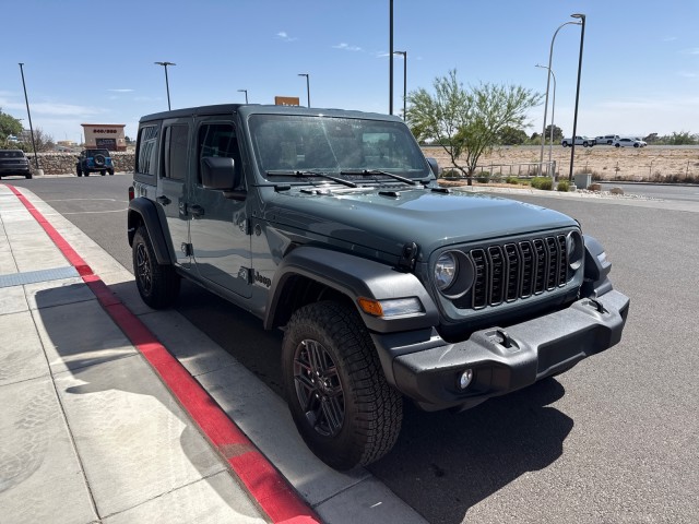 2025 Jeep Wrangler Sport S photo 3