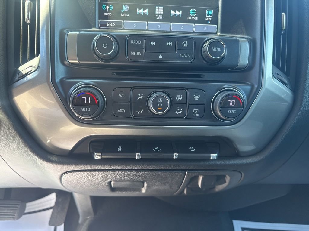2018 Chevrolet Silverado 1500 LT photo 24