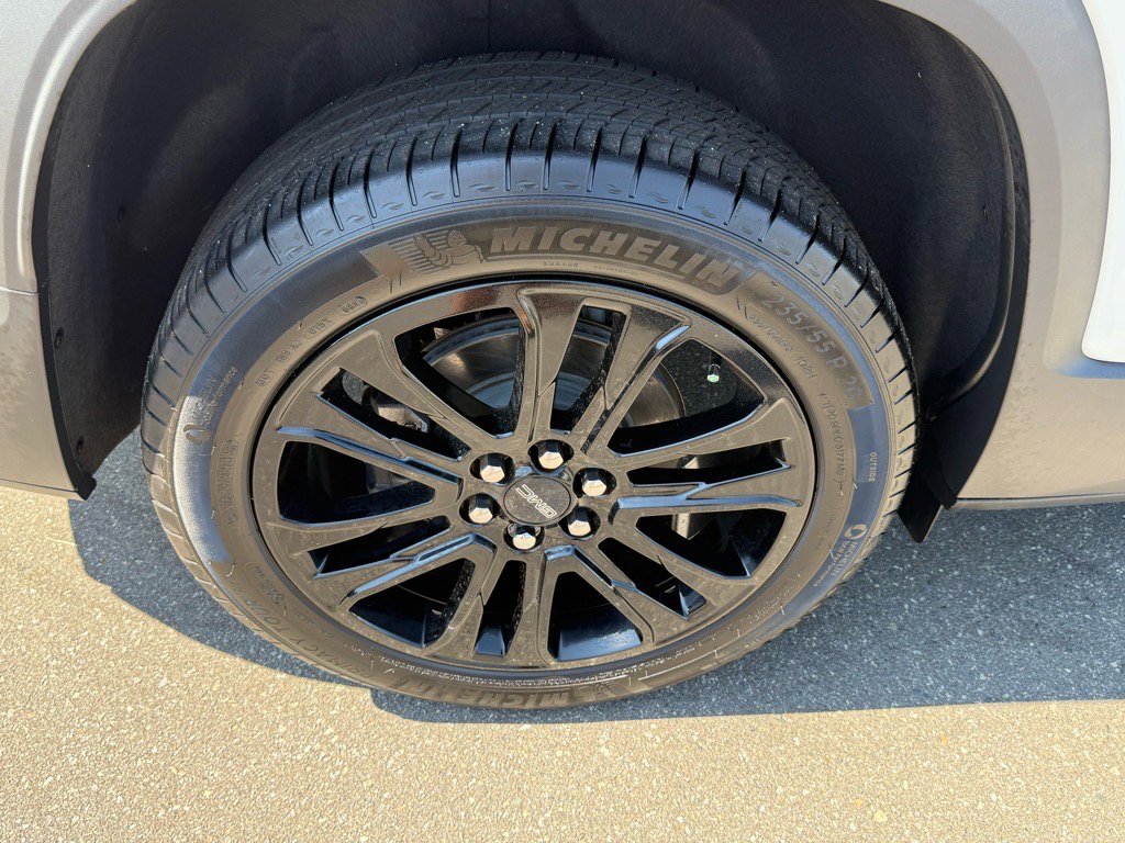 2023 Gmc Acadia SLT Elevation photo 22